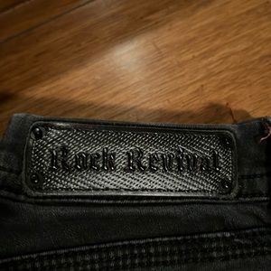 Skinny size 27 Rocks